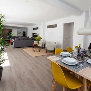  Appartamento Isg Downtown Family Haven Free Parking Spot